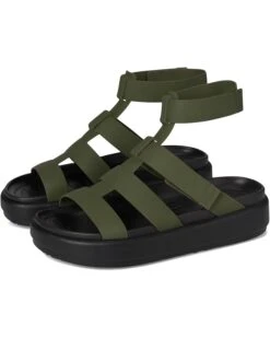 Crocs Brooklyn Luxe Gladiator | Sandals